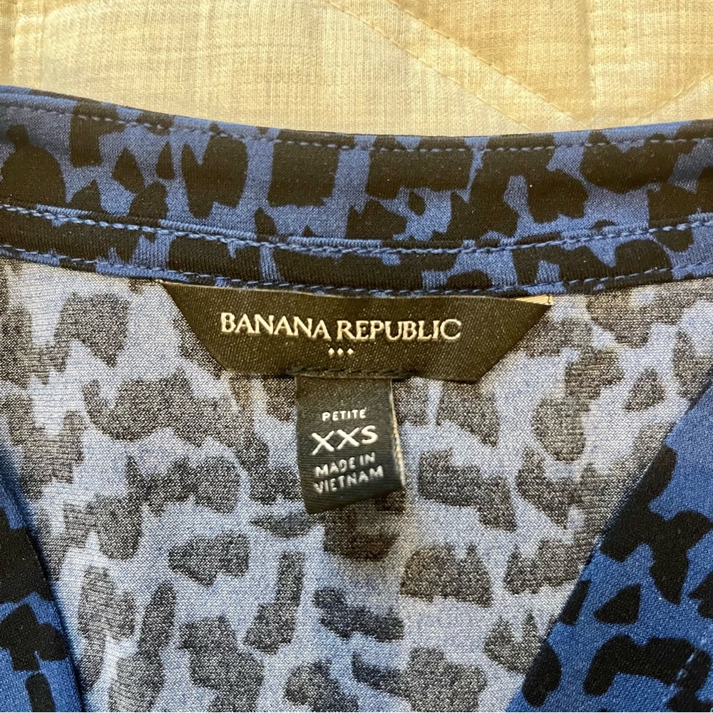Banana Republic XXS Petite Navy & Black Leopard Print Faux Wrap Dress - Picture 5 of 7